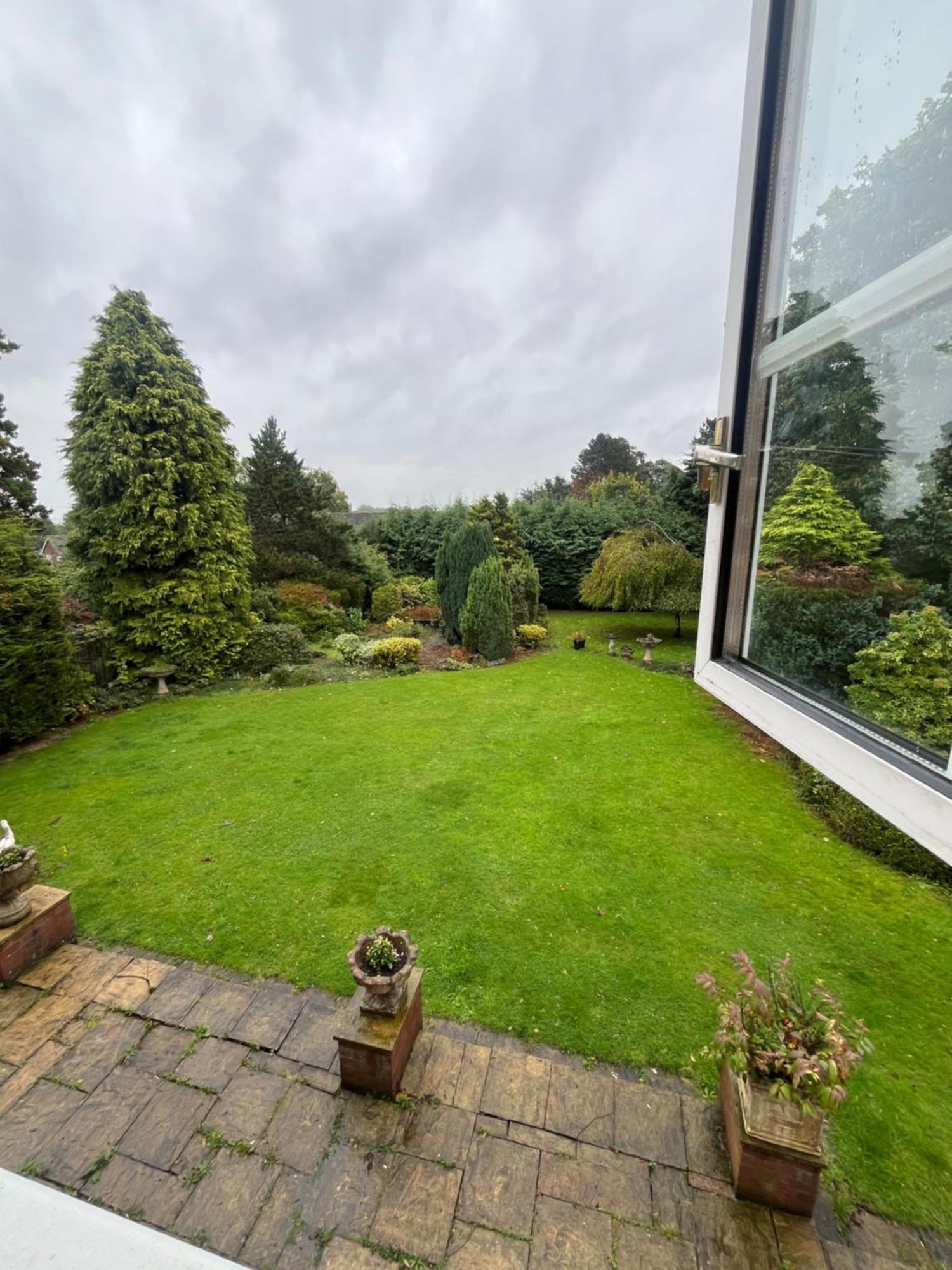 Unwind In Comfort At Cosy Caradus Your 4 Bedroom Home Sweet Home! Birmingham Eksteriør bilde