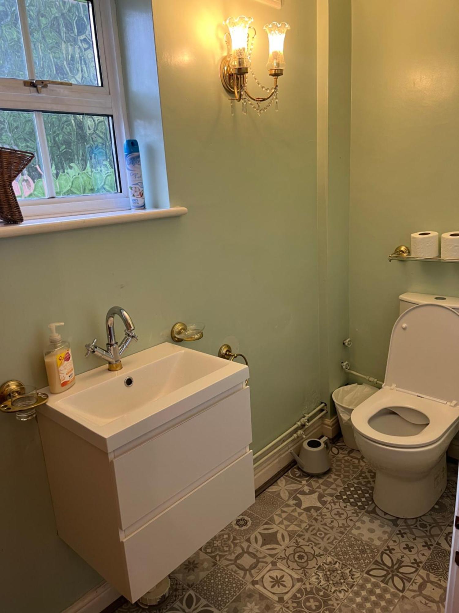 Unwind In Comfort At Cosy Caradus Your 4 Bedroom Home Sweet Home! Birmingham Eksteriør bilde